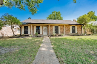 9406 Shipman St, Rowlett, TX 75088