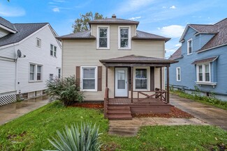640 Plett St SW, Grand Rapids, MI 49503