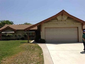 3043 Little Mountain Dr, San Bernardino, CA 92405