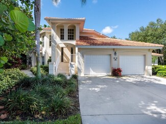 901 Egrets Run Unit 4-201, Naples, FL 34108