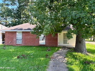 3072 Willow Dr, Brandon, MS 39042