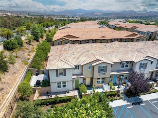 28613 Jardineras Dr, Santa Clarita, CA 91354