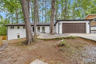 3185 Hammarskjold Dr, Atlanta, GA 30344