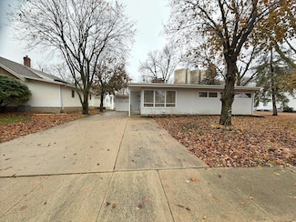 1704 11th St, Emmetsburg, IA 50536
