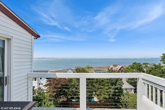 44 Cliff Ave Unit 3, Winthrop, MA 02152