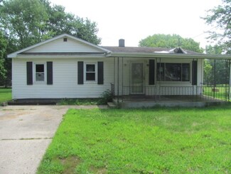 407 S 3rd St, Williamsport, IN 47993