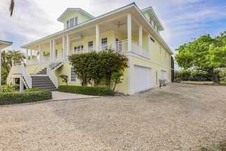 6211 Starling Way, Sanibel, FL 33957