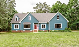 8011 Wood Dr, Disputanta, VA 23842
