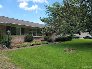 8241 Virginia Ave, West Point, VA 23181