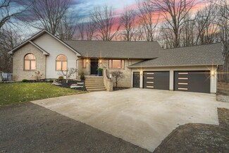 21395 Laser Ln, South Lyon, MI 48178