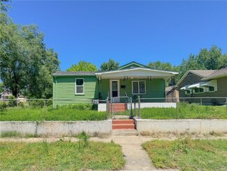 906 Shawnee Ave, Kansas City, KS 66105