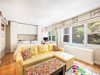 210 E 63rd St Unit 3C, New York, NY 10065