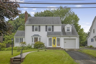37 Franklin St, Cedar Grove, NJ 07009