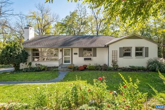 22 Frazier St, Staunton, VA 24401