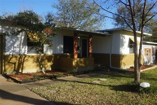 2121 N Hickory St, Sherman, TX 75092