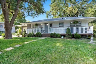 307 E Chase St, Leonardville, KS 66449