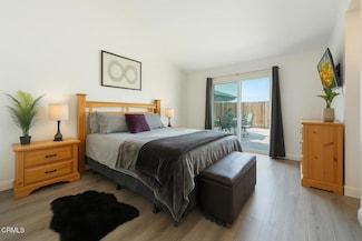 93 Flora Vista Ave, Camarillo, CA 93012