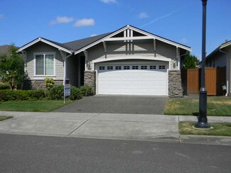 8214 Bainbridge Loop NE Unit 2, Lacey, WA 98516