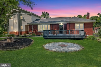 124 Grandview Rd, State College, PA 16801