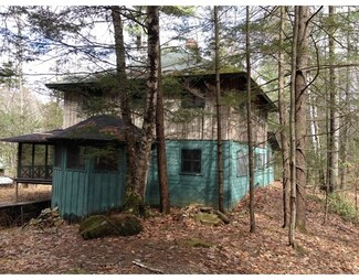 24 Spring Ln, Northfield, MA 01360