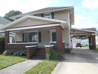 1125 Chestnut St, Coshocton, OH 43812