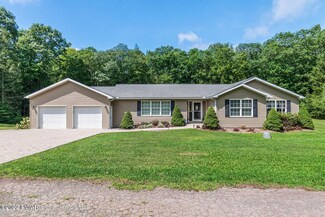 19 Court Rd, Jefferson Township, PA 18436
