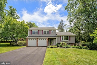 10 Hickory Dr, Doylestown, PA 18901
