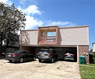 4325 Loire Dr, Kenner, LA 70065