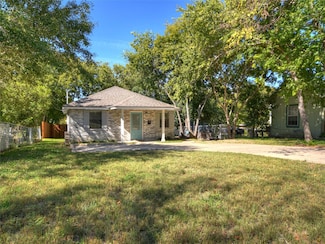 508 S College St, Georgetown, TX 78626