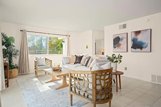 14105 Durhullen Dr, Poway, CA 92064