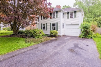 68 Colonial Village Rd, Rochester, NY 14625