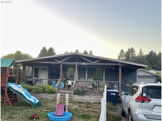 16164 Wedgewood Ln, Brookings, OR 97415