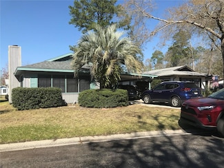 9028 NW 37th Cir, Gainesville, FL 32653