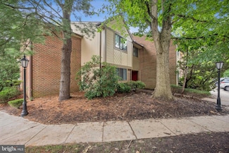 405A Cypress Point Cir Unit 405A, Mount Laurel, NJ 08054