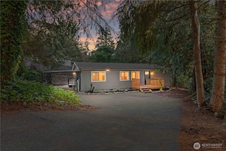 16708 27th Street Ct E, Lake Tapps, WA 98391