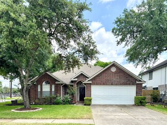 9630 E Withers Way Cir, Houston, TX 77065
