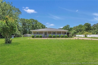 2544 Tucker Rd, Eastover, NC 28312