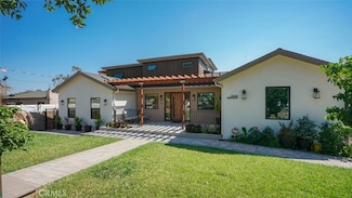 2806 Manhattan Ave, La Crescenta, CA 91214