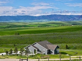 142 Keystone Rd, Sheridan, WY 82801