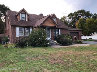 1801 Bernice St, Schenectady, NY 12303