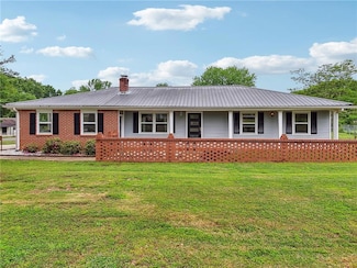 815 Tanner Rd, Dacula, GA 30019