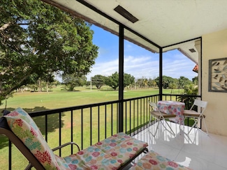 9300 N Hollybrook Lake Dr Unit 303, Pembroke Pines, FL 33025