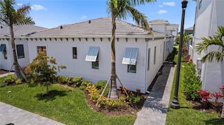 5910 Red Mangrove Ln, Bradenton, FL 34210