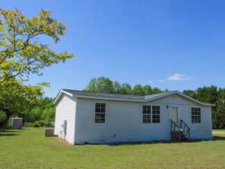 1581 Ira B Tart Rd, Dunn, NC 28334