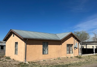 1316 Fremont St, Marfa, TX 79843