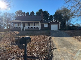 3709 Charlotte Dr, Rex, GA 30273