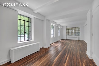 320 E 42nd St Unit 418, New York, NY 10017