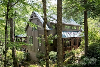 151 Sanctuary Dr, Burnsville, NC 28714