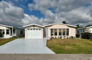 8395 Delphinium Ct, Port St. Lucie, FL 34952