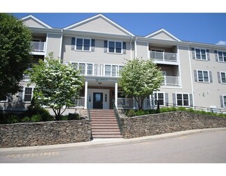 1 Lenox St Unit 114, Norwood, MA 02062
